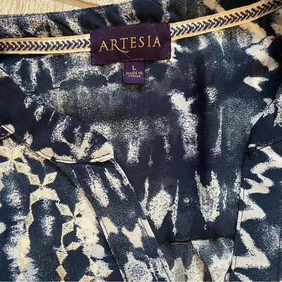 Artesia V-Neck Sleeveless Tie Front Top, Sz L - Picture 11 of 12